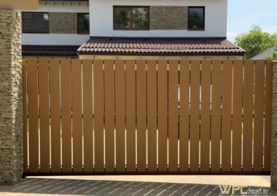 Simple WPC kerítés tölgy famintás referencia 8
