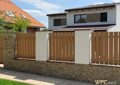 Simple WPC kerítés tölgy famintás referencia 1