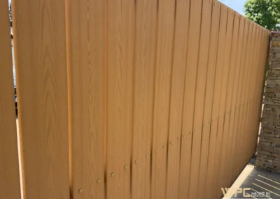 Simple WPC kerítés tölgy famintás referencia 11